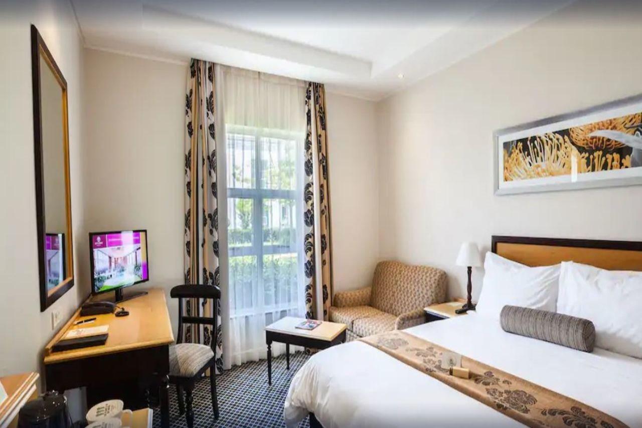 Grandwest Hotel 3*
