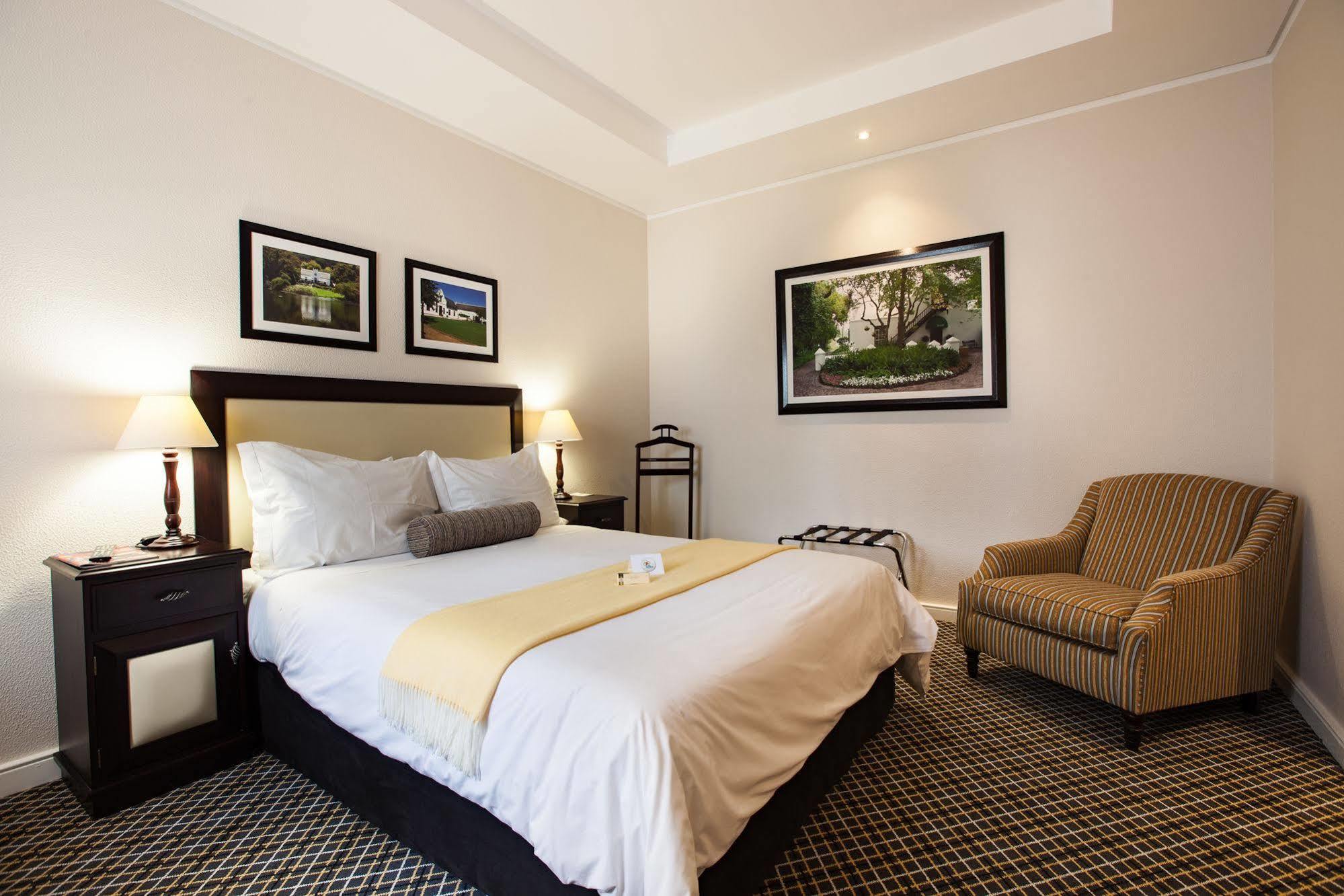 Grandwest 3*