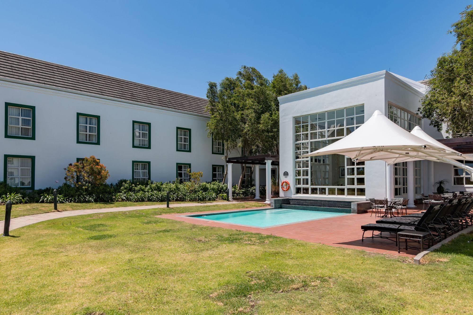 Grandwest Hotel 3*